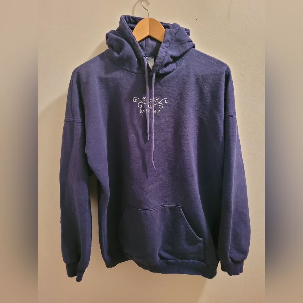 Women's king hoodie. Size large.